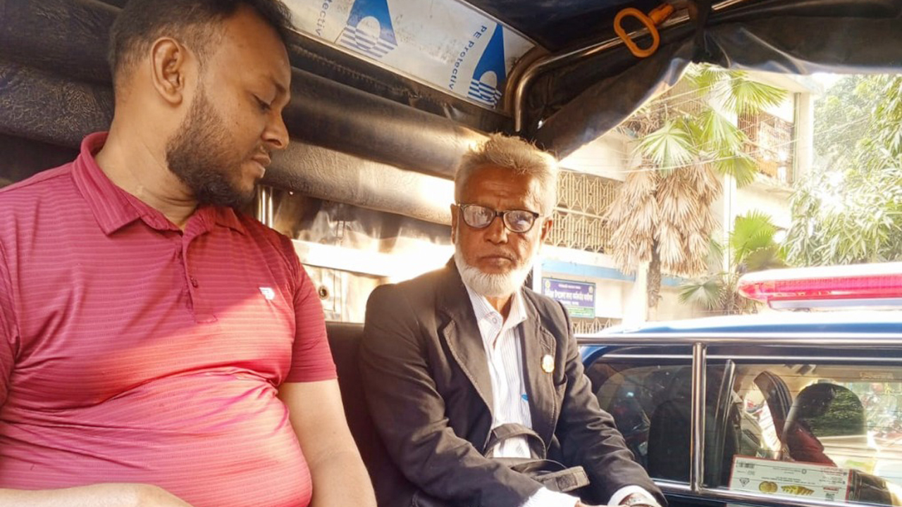 যশোরে মুক্তিযোদ্ধা পরিচয় দেওয়ার অভিযোগে ৭৮ বছর বয়সী পুরুষ আটক