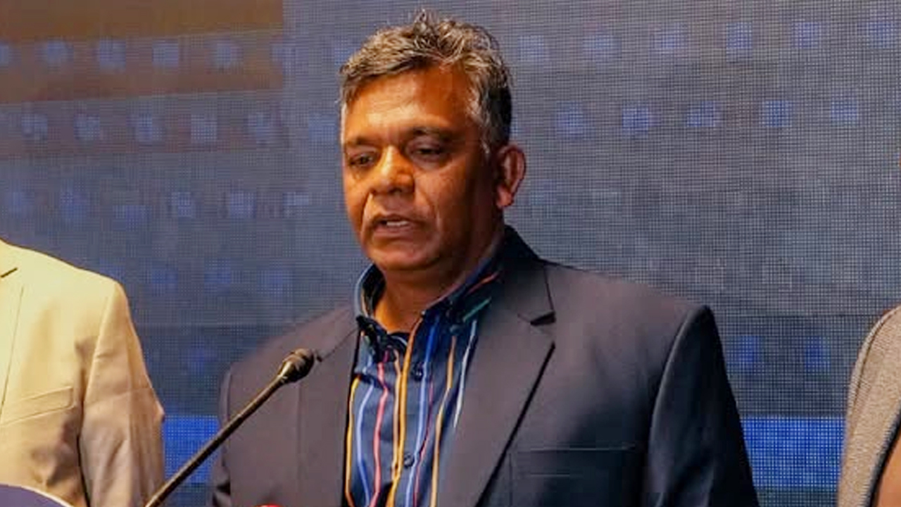 ‘১৫ বছরের চেয়ে বিসিবিতে ৬ মাসে বেশি দুর্নীতি’, যে জবাব দিলেন বুলবুল